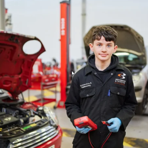 Automotive: Light Vehicle Maintenance & Repair Principles Diploma
